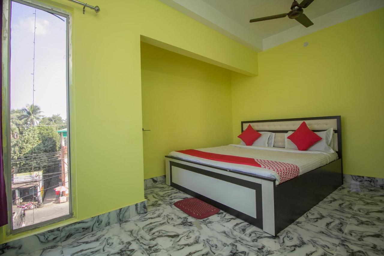 Spot On 24229 Radharani Lodge 西里古里 外观 照片