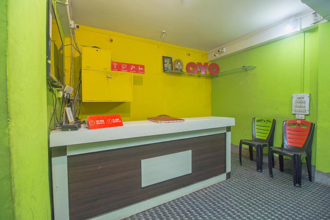 Spot On 24229 Radharani Lodge 西里古里 外观 照片