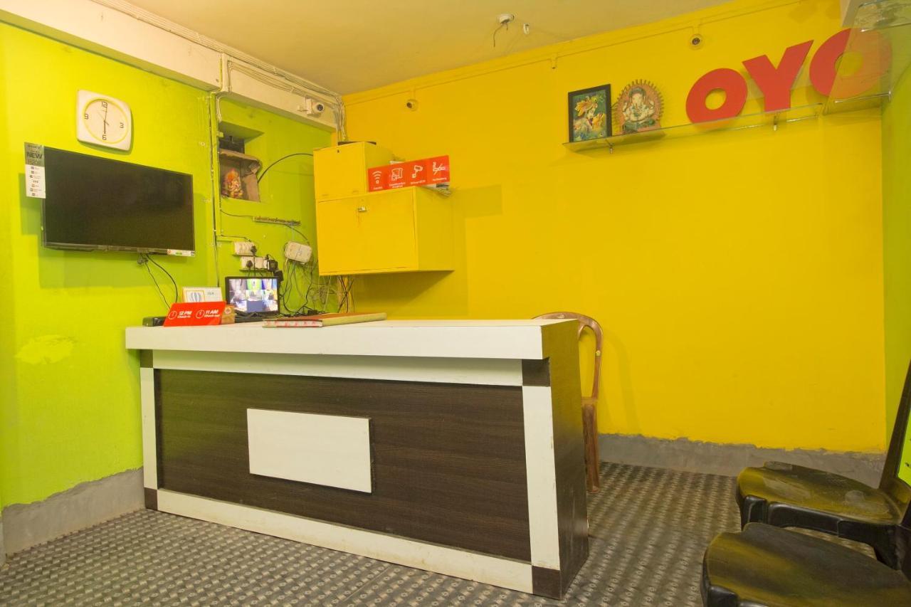 Spot On 24229 Radharani Lodge 西里古里 外观 照片